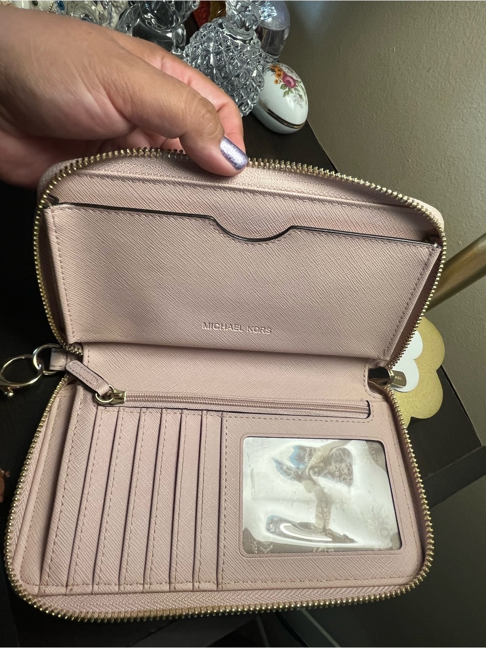 Michael Kors Fulton  Pebbled pink Leather Zip-Around Wallet EUC - Picture 8 of 14